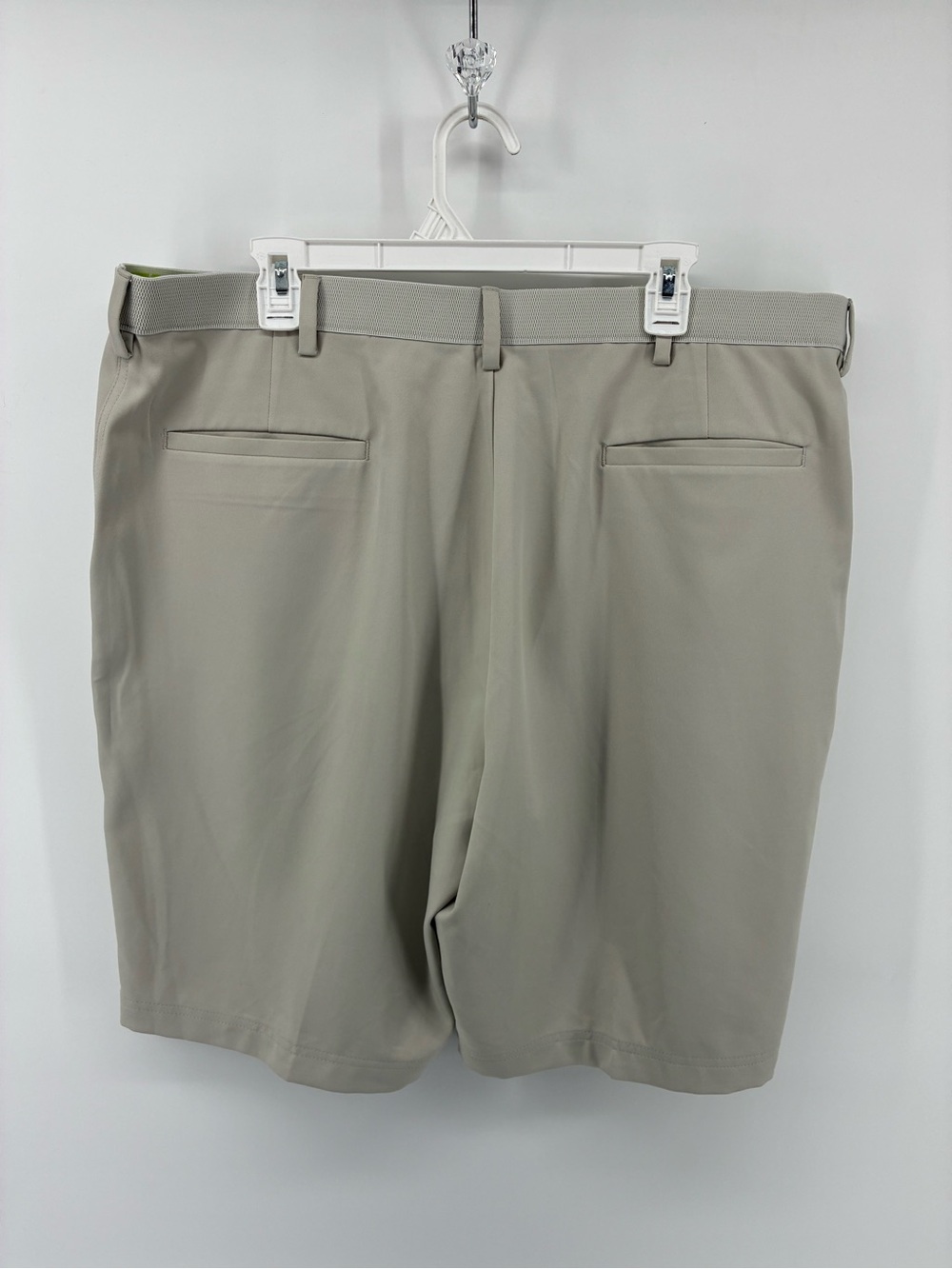 Haggar Active Flex Men's Performance Golf Shorts - Light Taupe - Picture 3 of 6